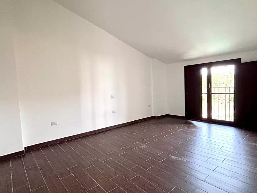 Immagine 12 di Mansarda in vendita  a Calcinaia