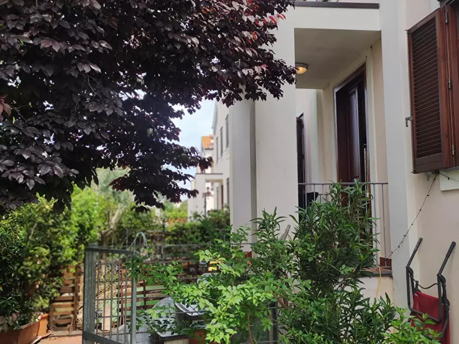 Immagine 23 di Appartamento in affitto  a Pisa