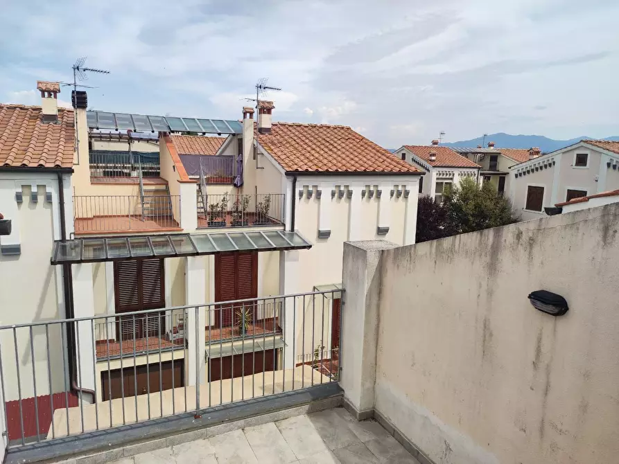 Immagine 24 di Appartamento in affitto  a Pisa