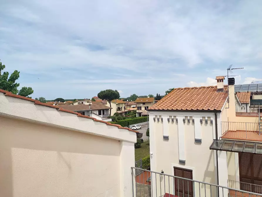 Immagine 18 di Appartamento in affitto  a Pisa