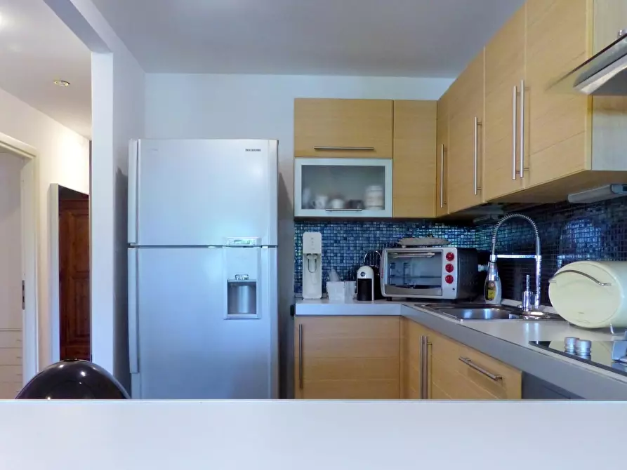 Immagine 5 di Appartamento in vendita  a Camaiore