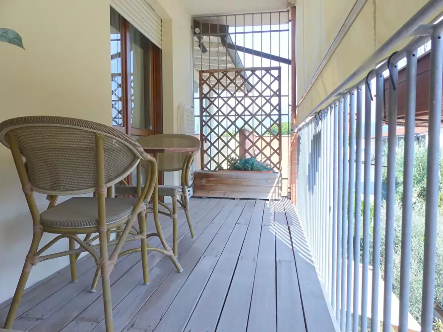 Immagine 20 di Appartamento in vendita  a Camaiore