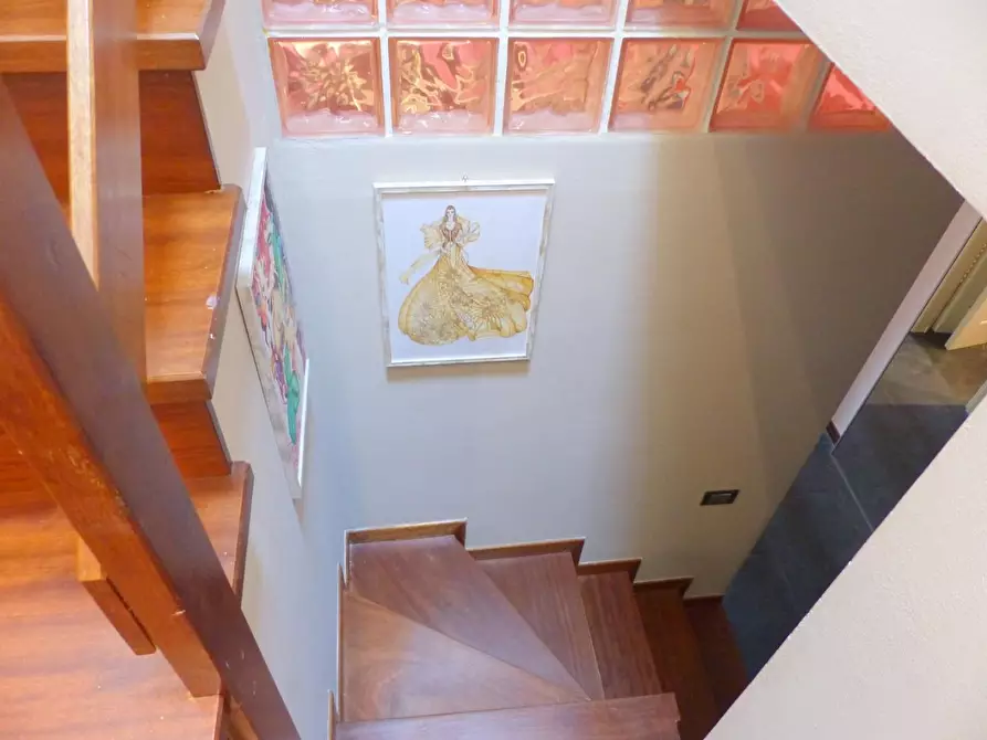 Immagine 23 di Appartamento in vendita  a Camaiore