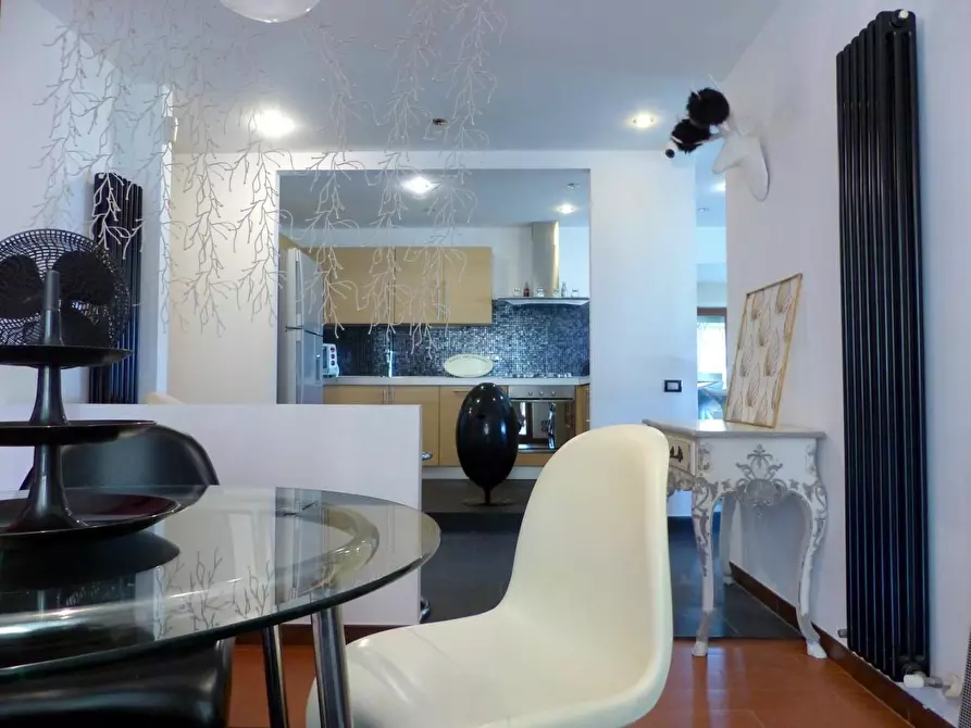 Immagine 9 di Appartamento in vendita  a Camaiore