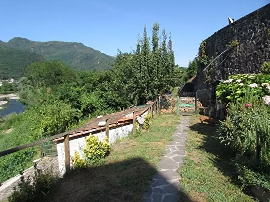 Immagine 46 di Casa indipendente in vendita  a Coreglia Antelminelli