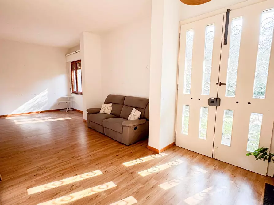 Immagine 6 di Appartamento in affitto  a Calci