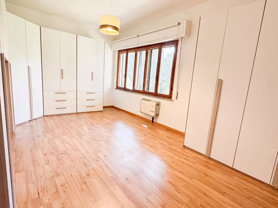 Immagine 9 di Appartamento in affitto  a Calci