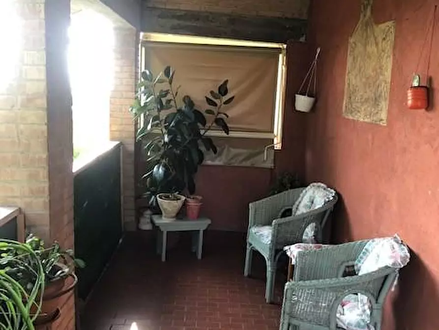 Immagine 13 di Casa semindipendente in vendita  a Siena