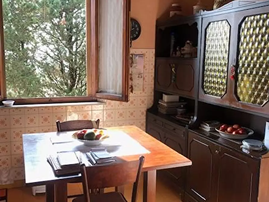 Immagine 3 di Casa semindipendente in vendita  a Siena