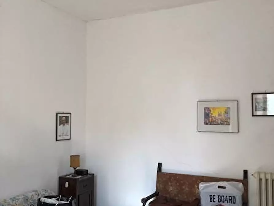 Immagine 10 di Casa semindipendente in vendita  a Siena