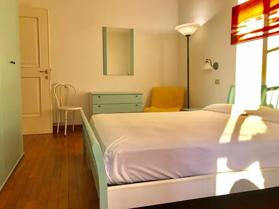 Immagine 13 di Terratetto in vendita  a Massa