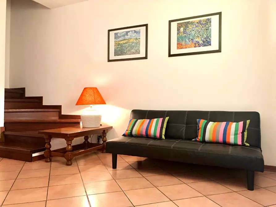 Immagine 4 di Terratetto in vendita  a Massa