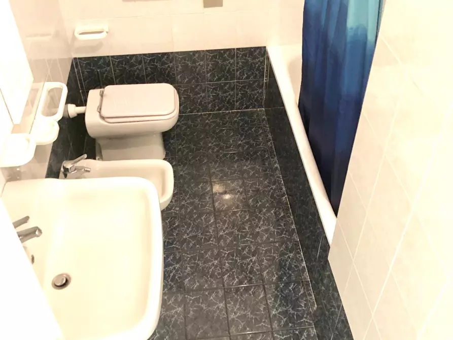 Immagine 28 di Terratetto in vendita  a Massa