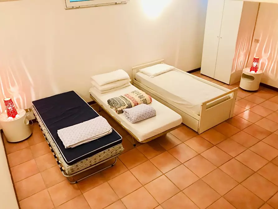 Immagine 8 di Terratetto in vendita  a Massa