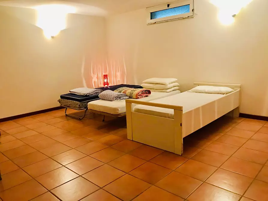 Immagine 9 di Terratetto in vendita  a Massa