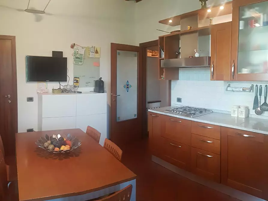 Immagine 12 di Appartamento in vendita  a Cascina