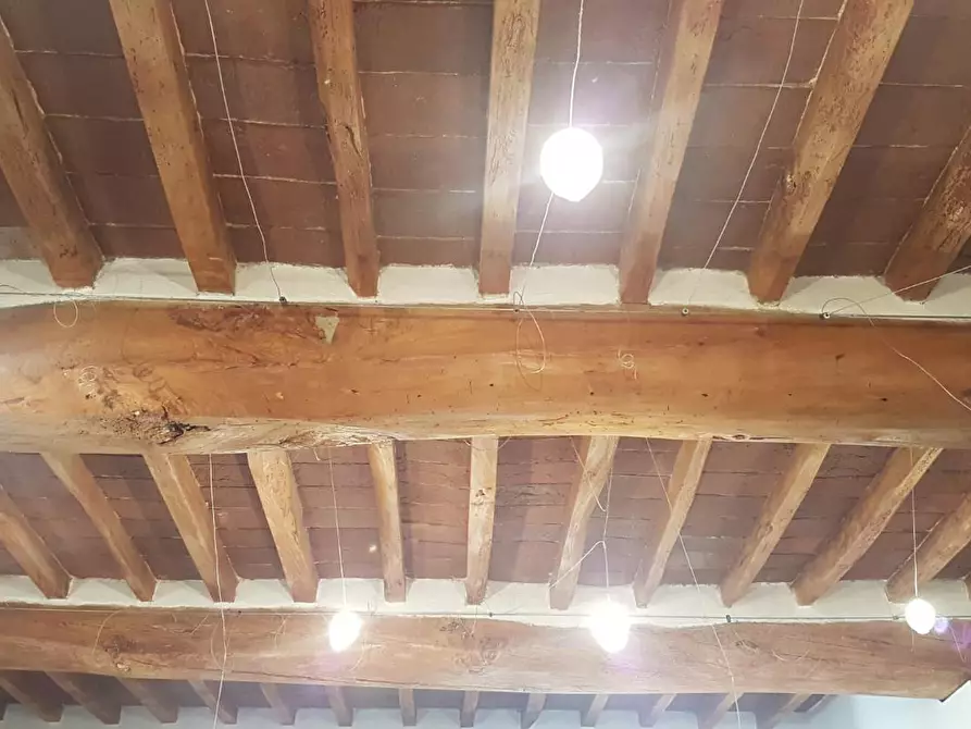 Immagine 10 di Appartamento in vendita  a Cascina