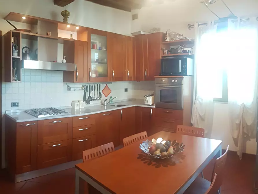 Immagine 11 di Appartamento in vendita  a Cascina