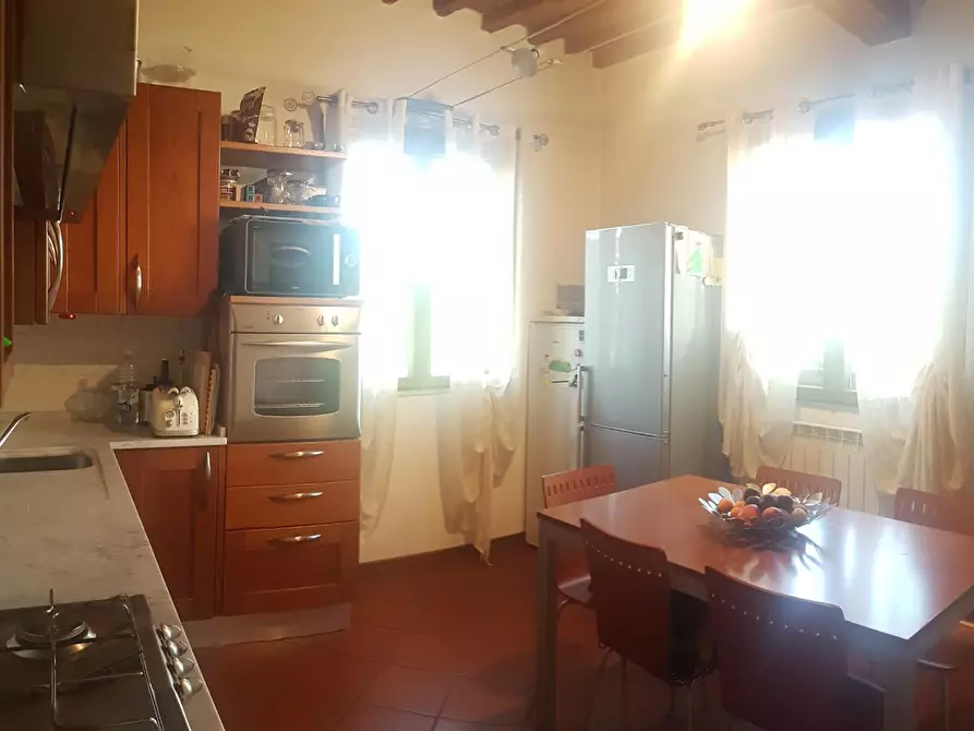 Immagine 13 di Appartamento in vendita  a Cascina