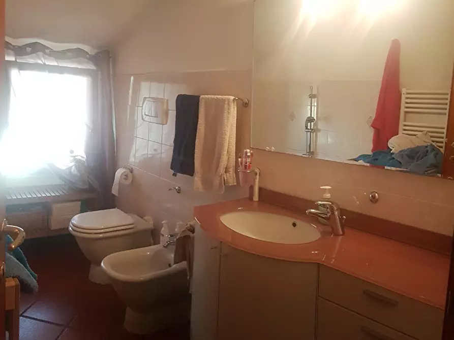 Immagine 29 di Appartamento in vendita  a Cascina