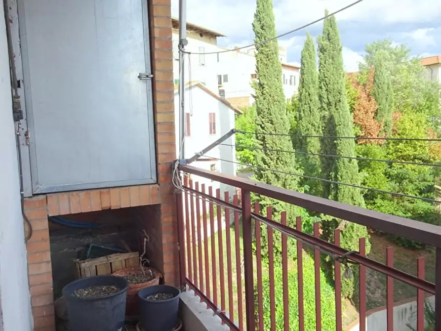 Immagine 3 di Appartamento in vendita  a Poggibonsi