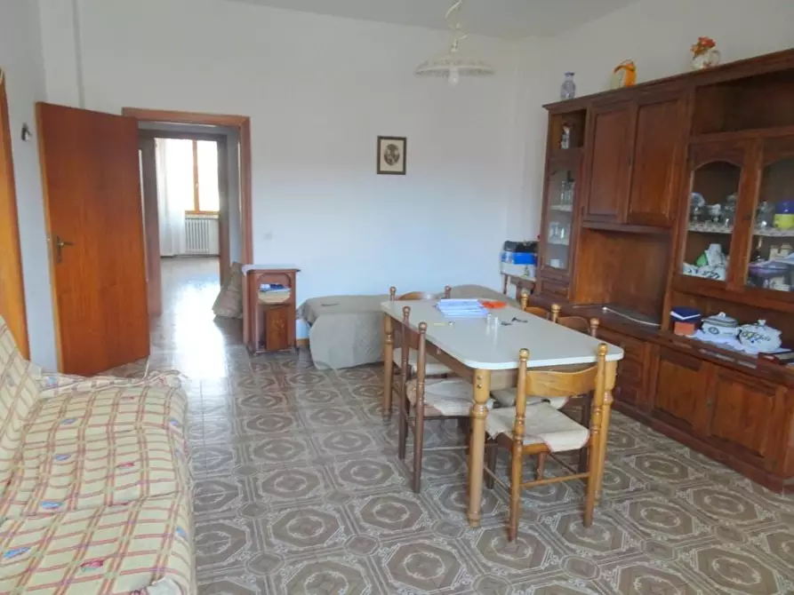 Immagine 7 di Appartamento in vendita  a Poggibonsi