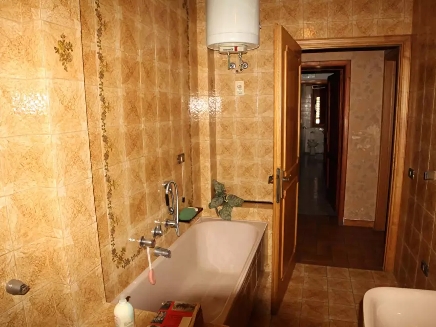 Immagine 13 di Casa indipendente in vendita  a Larciano