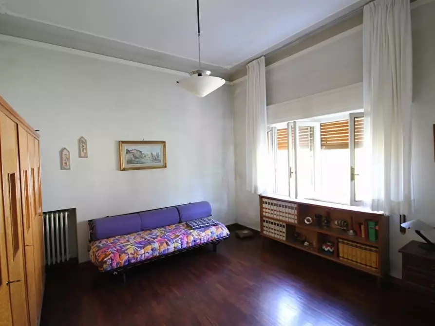 Immagine 16 di Villa in vendita  a Lucca