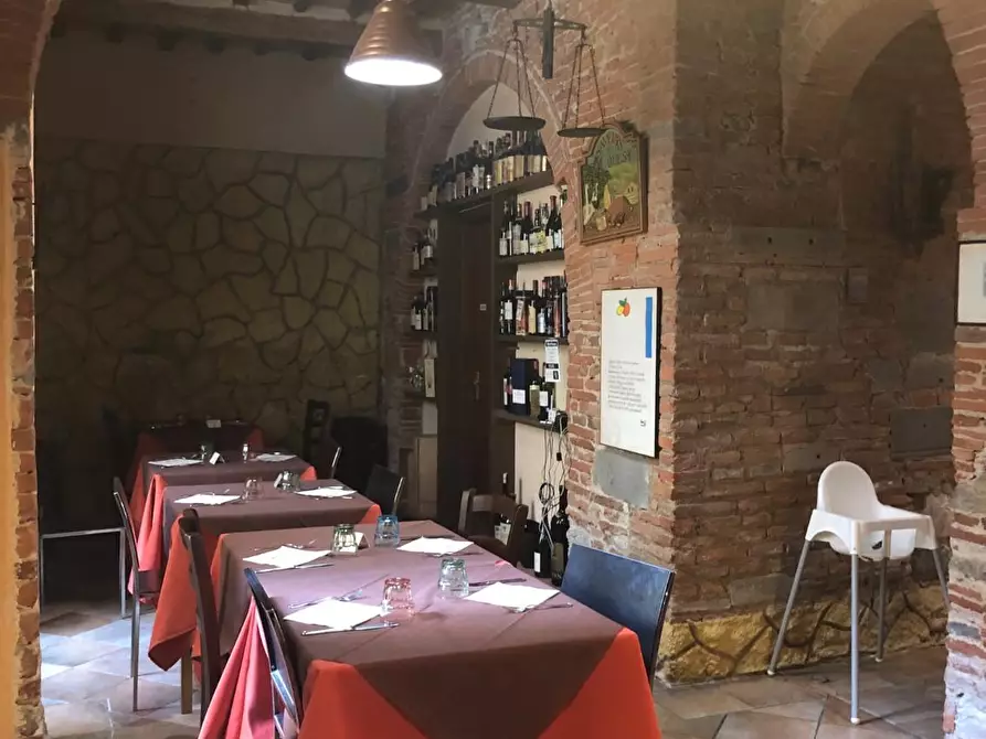 Immagine 4 di Bar / Ristorante in vendita  a Pisa