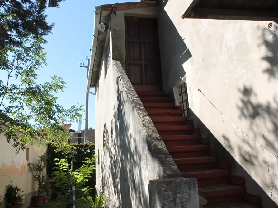 Immagine 5 di Porzione di casa in vendita  a Palaia