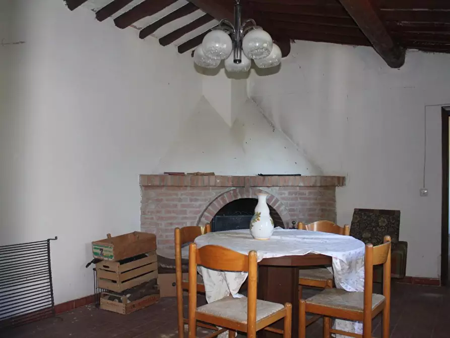 Immagine 2 di Porzione di casa in vendita  a Palaia