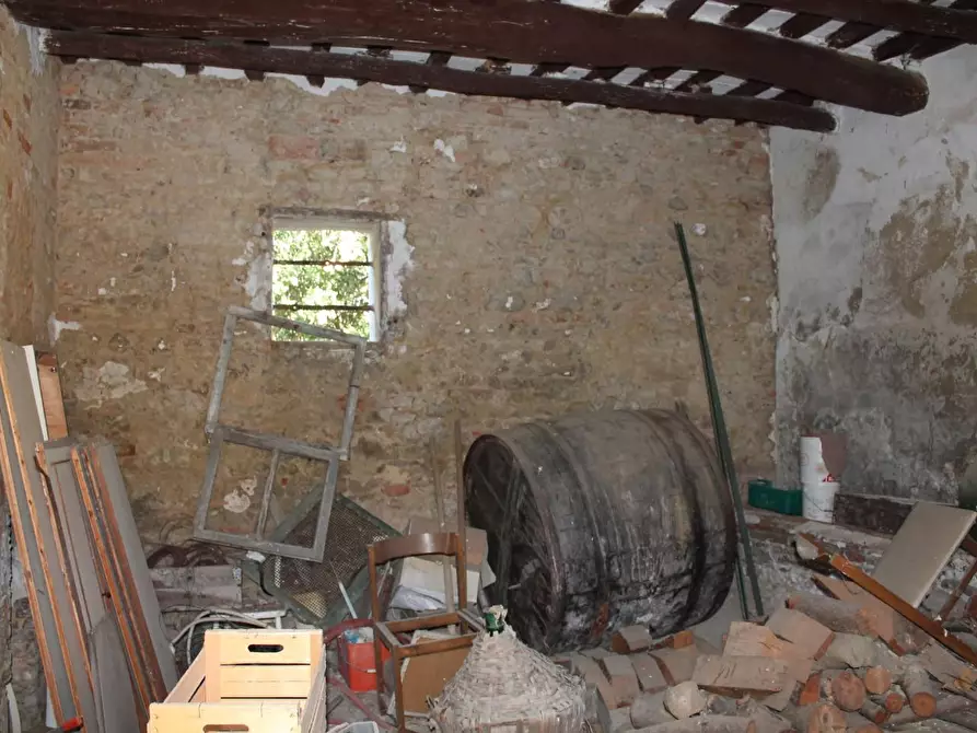 Immagine 19 di Porzione di casa in vendita  a Palaia