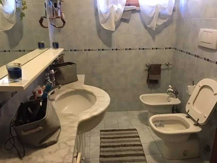 Immagine 11 di Appartamento in vendita  a Cascina