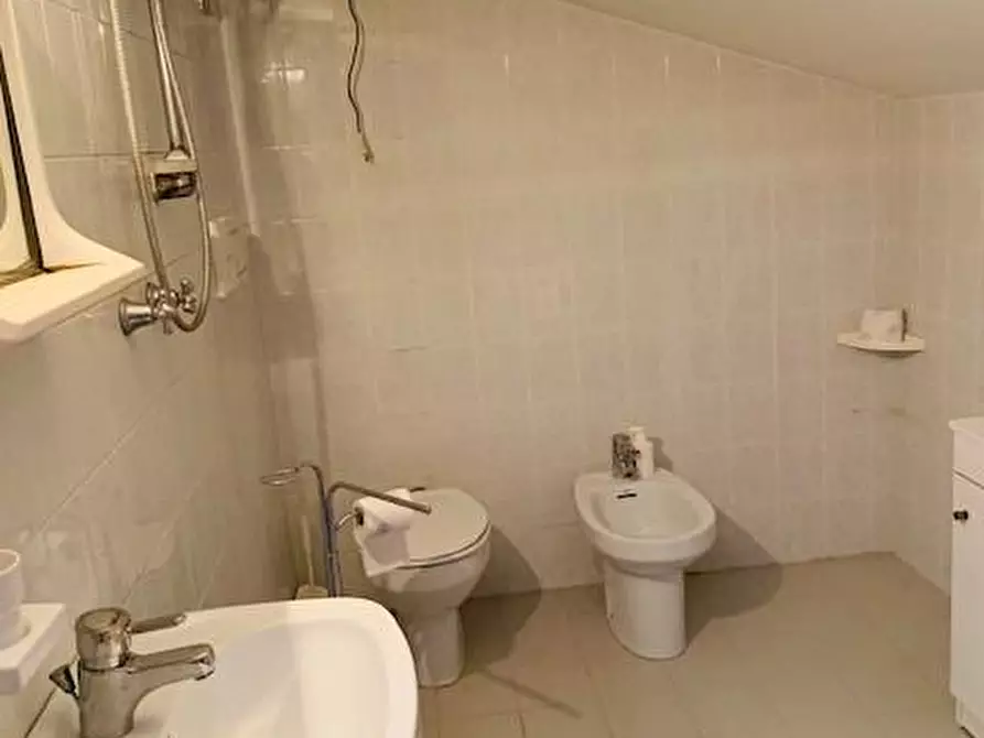 Immagine 14 di Villetta a schiera in vendita  a Calci