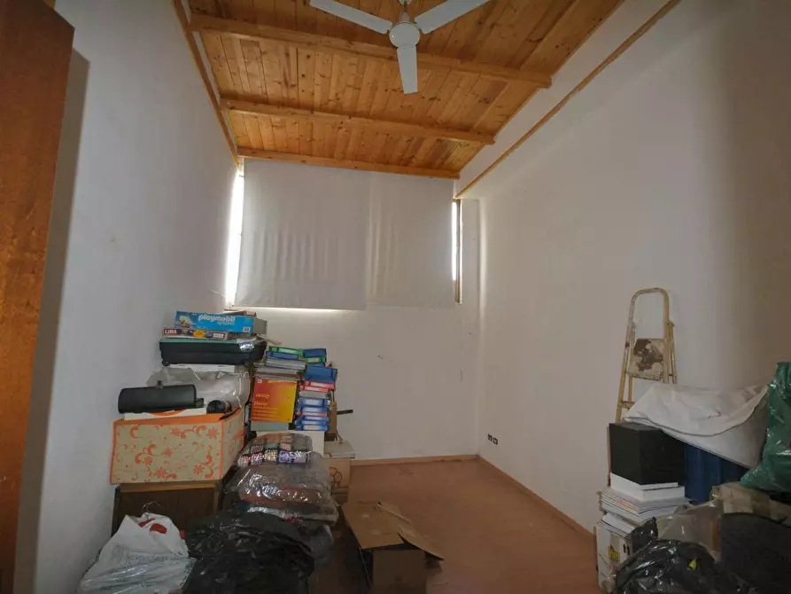 Immagine 6 di Attività artigianale in vendita  a Lucca