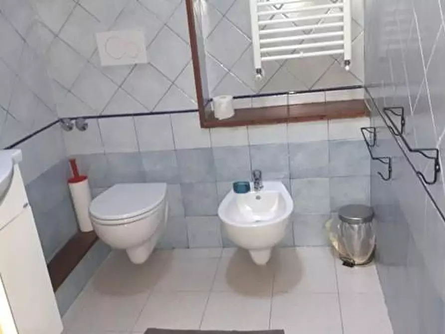 Immagine 10 di Appartamento in affitto  a Cascina