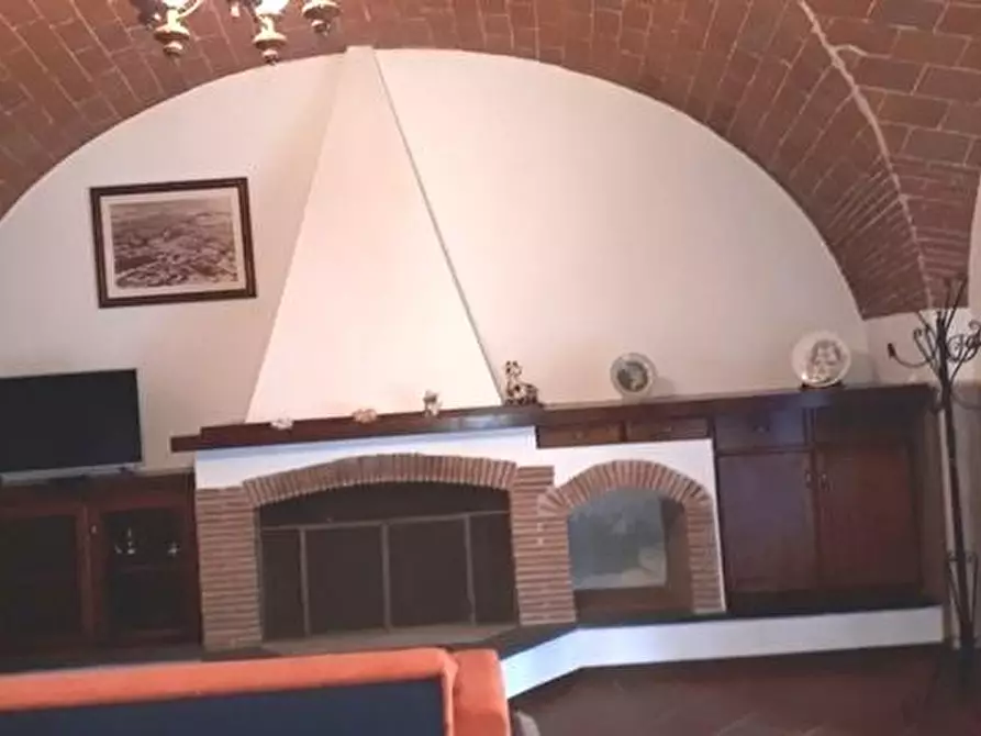 Immagine 6 di Appartamento in affitto  a Cascina