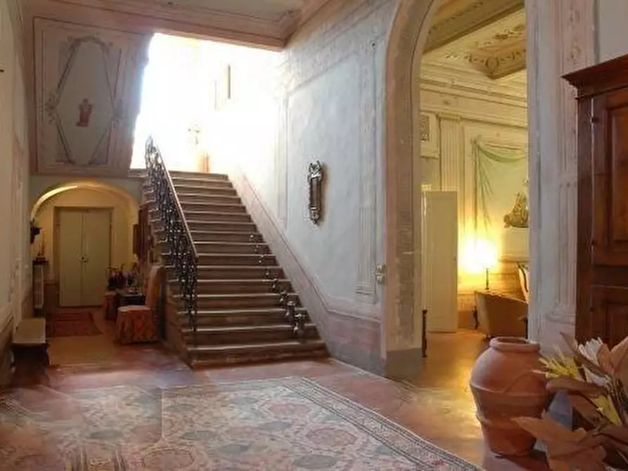 Immagine 26 di Villa in vendita  a Casciana Terme Lari