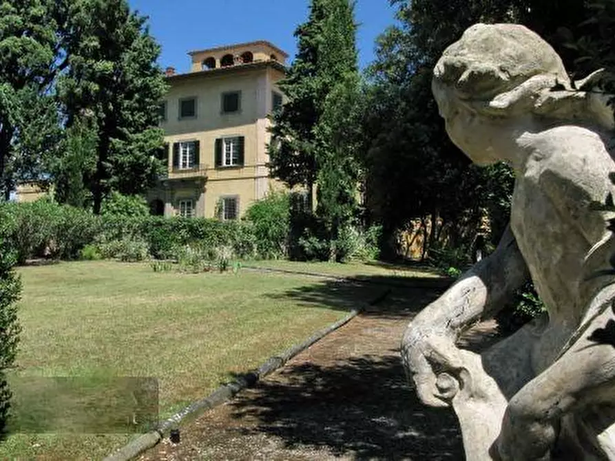 Immagine 7 di Villa in vendita  a Casciana Terme Lari