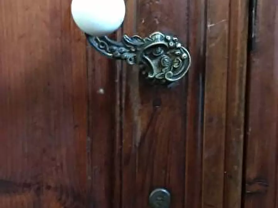 Immagine 20 di Villa in vendita  a Cascina