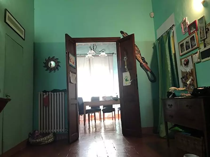 Immagine 42 di Villa in vendita  a Cascina