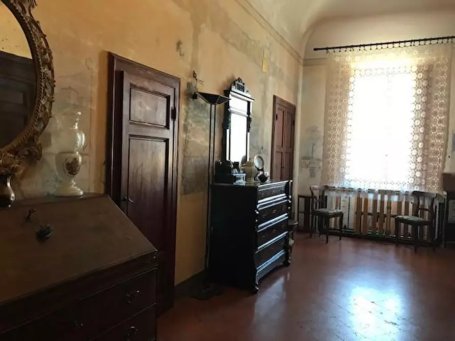 Immagine 25 di Villa in vendita  a Cascina