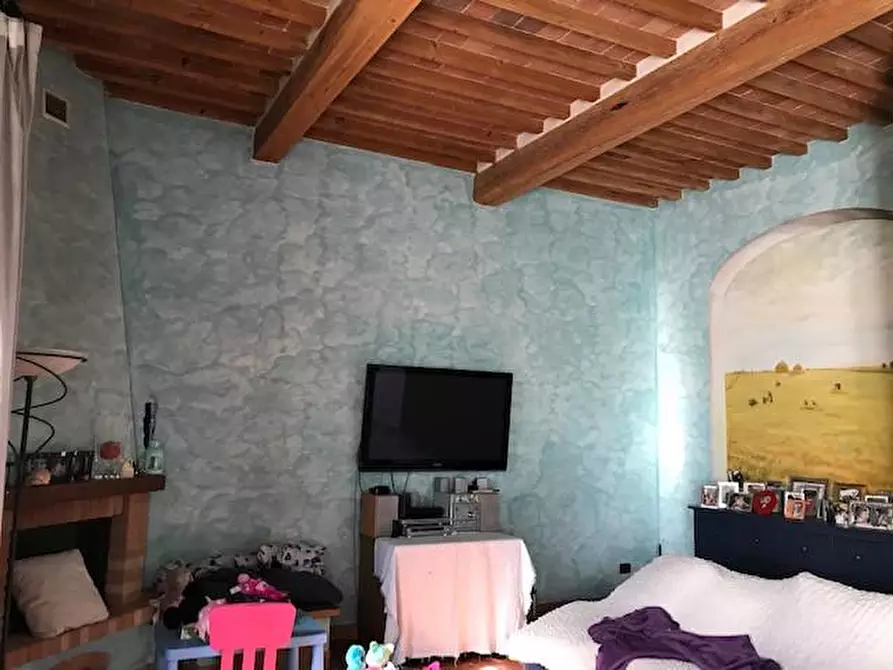 Immagine 40 di Villa in vendita  a Cascina