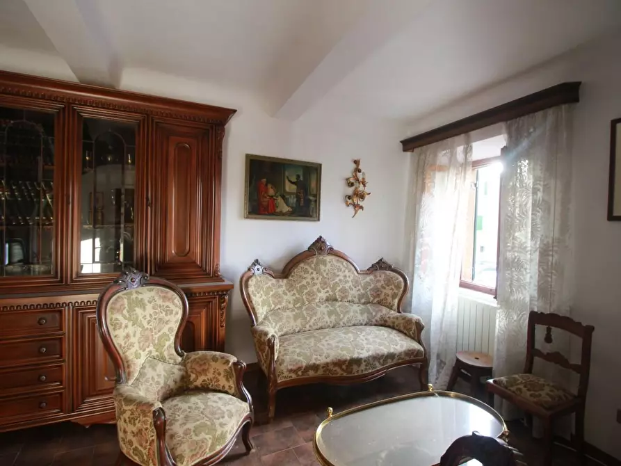 Immagine 9 di Villa in vendita  a Sovicille