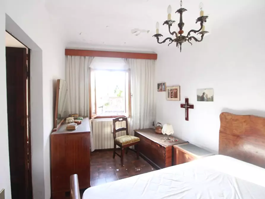 Immagine 11 di Villa in vendita  a Sovicille