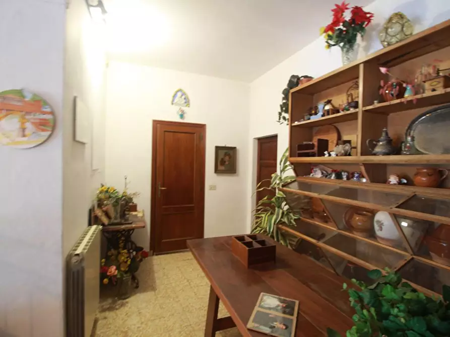 Immagine 6 di Villa in vendita  a Sovicille