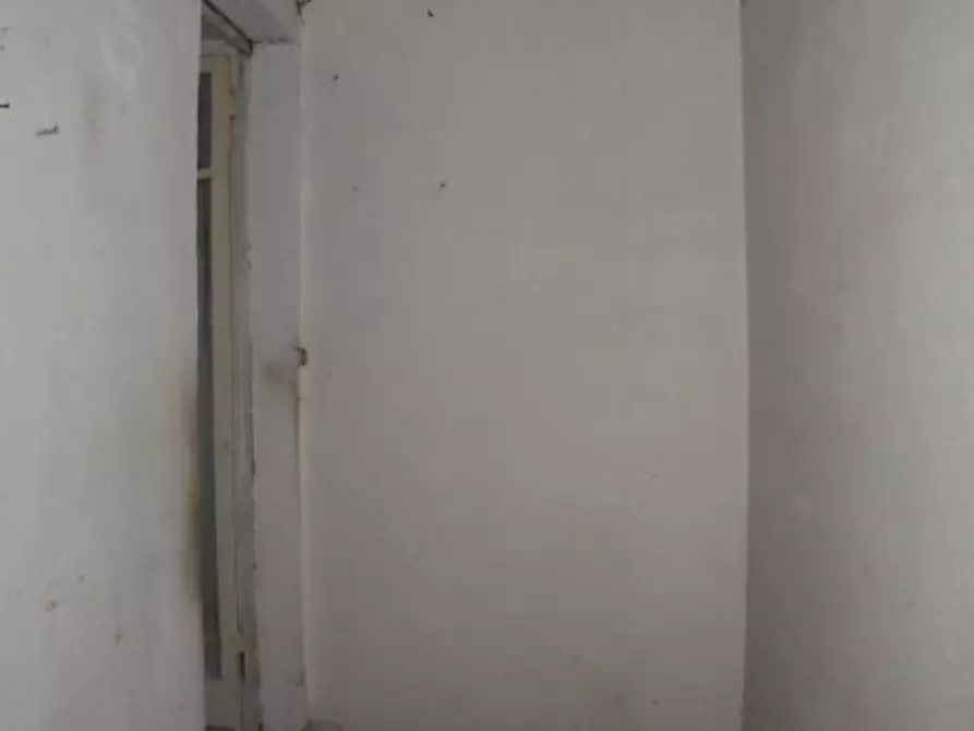 Immagine 21 di Appartamento in vendita  a Massa