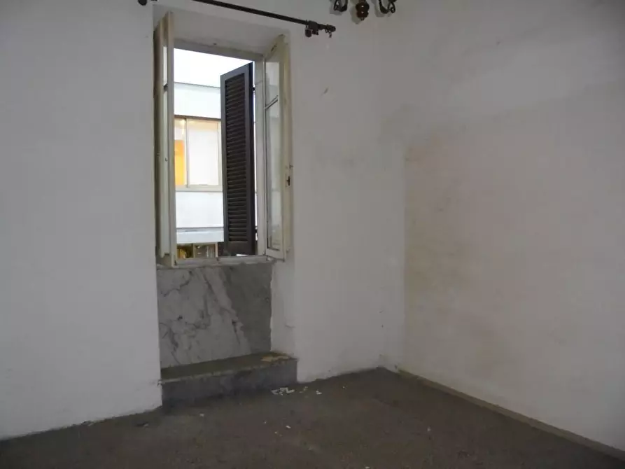 Immagine 8 di Appartamento in vendita  a Massa