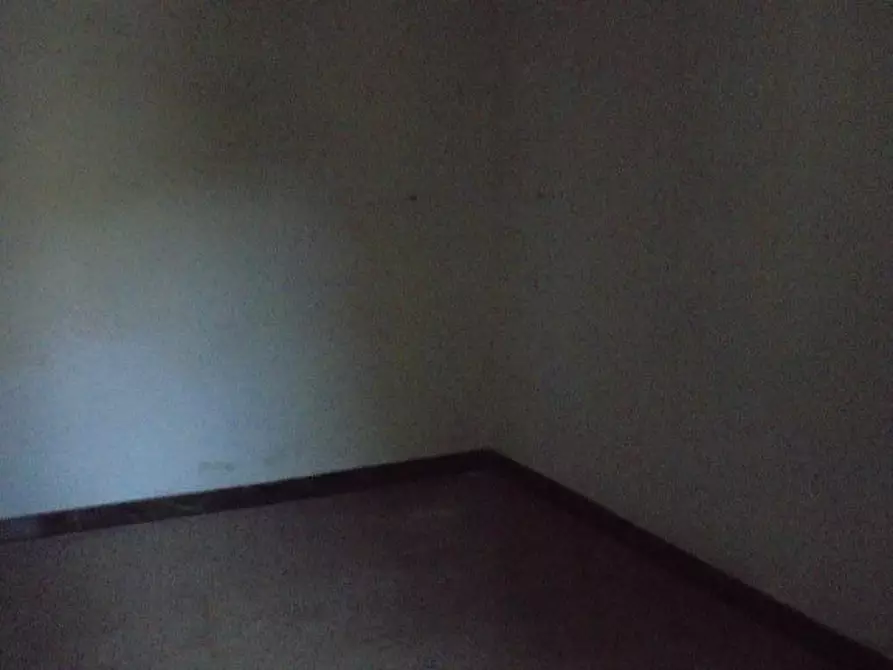 Immagine 12 di Appartamento in vendita  a Massa