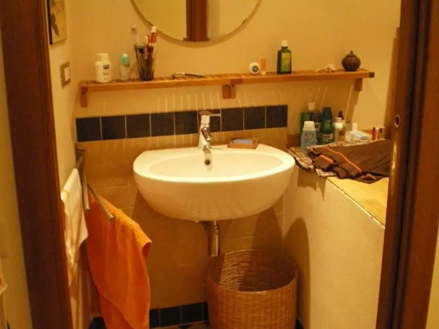 Immagine 13 di Appartamento in vendita  a Castelfiorentino